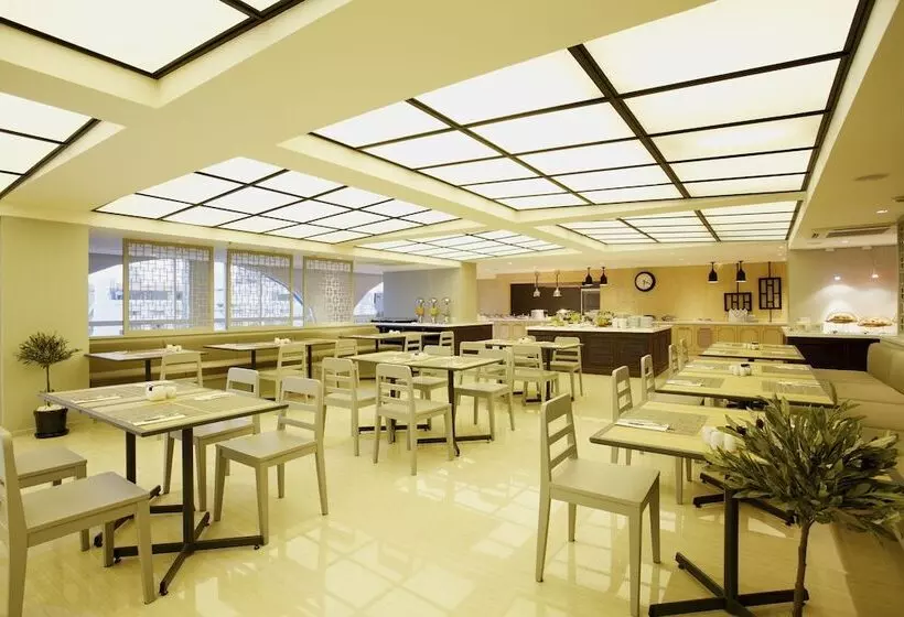 هتل The Quarter Hualamphong By Uhg