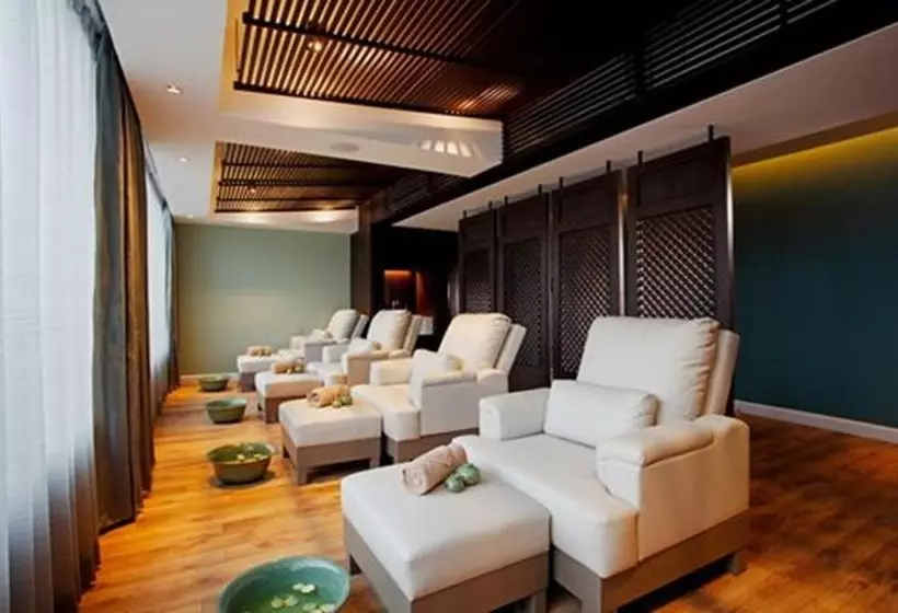 هتل The Quarter Hualamphong By Uhg