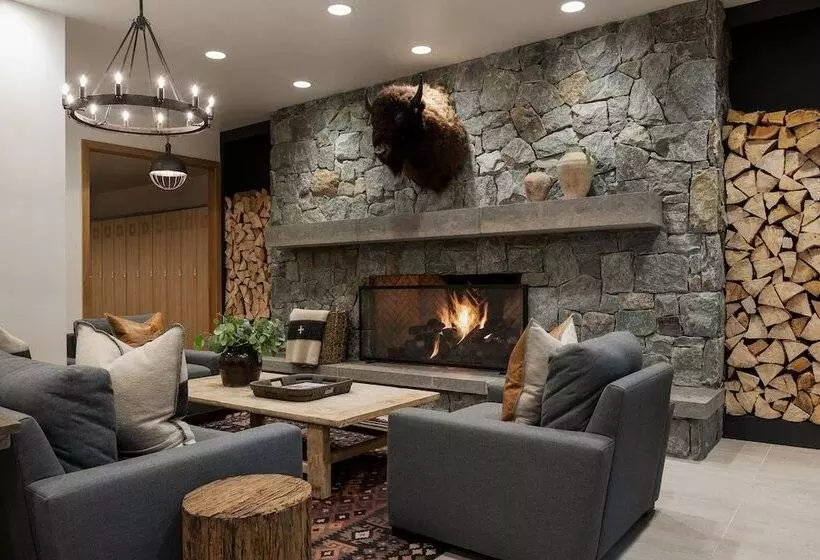 ホテル The Snowpine Lodge