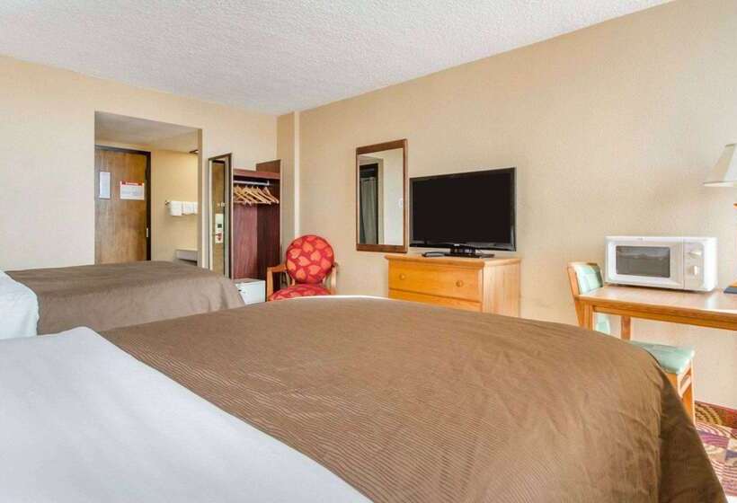 فندق Wingate By Wyndham Sheboygan