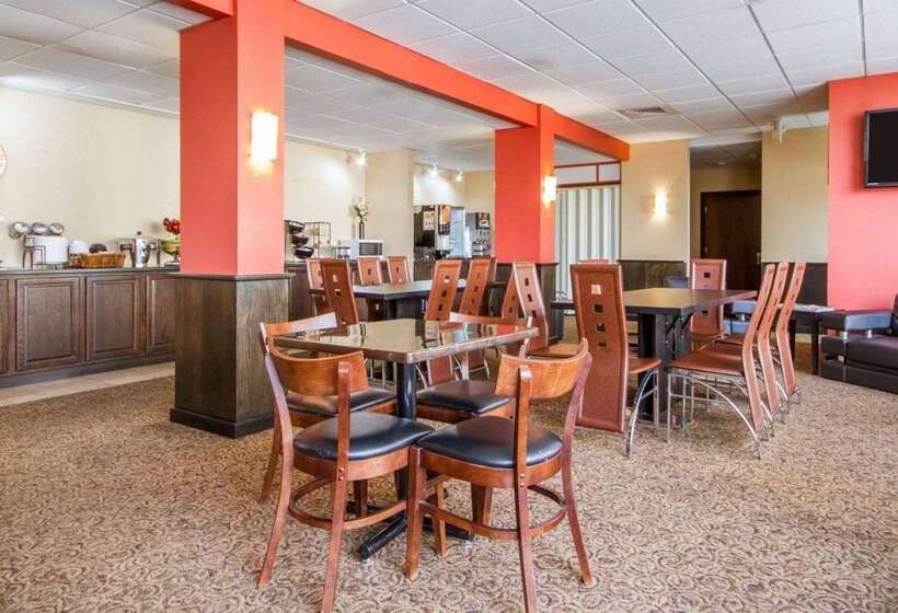 فندق Wingate By Wyndham Sheboygan