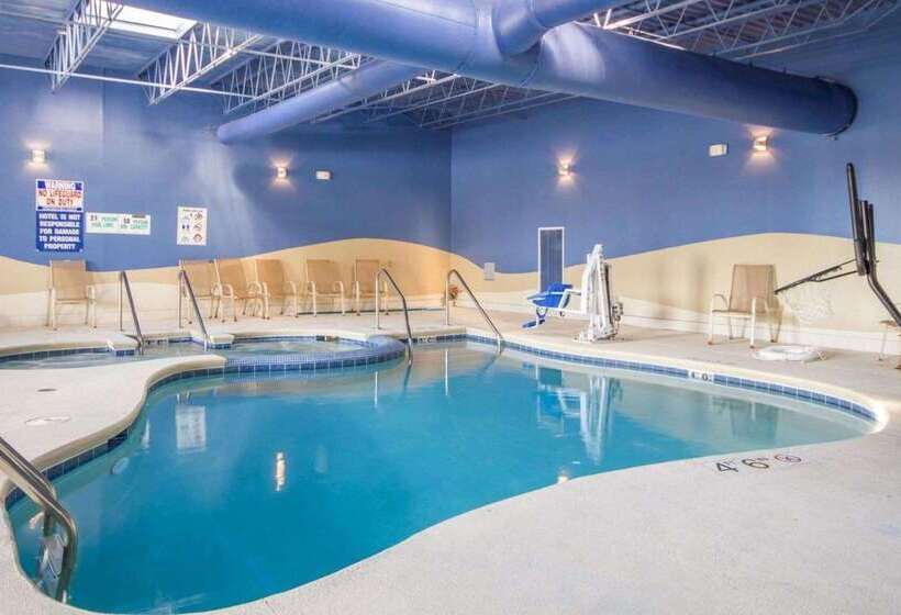 فندق Wingate By Wyndham Sheboygan