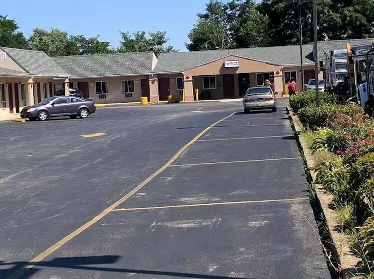 汽车旅馆 Budget Motor Lodge