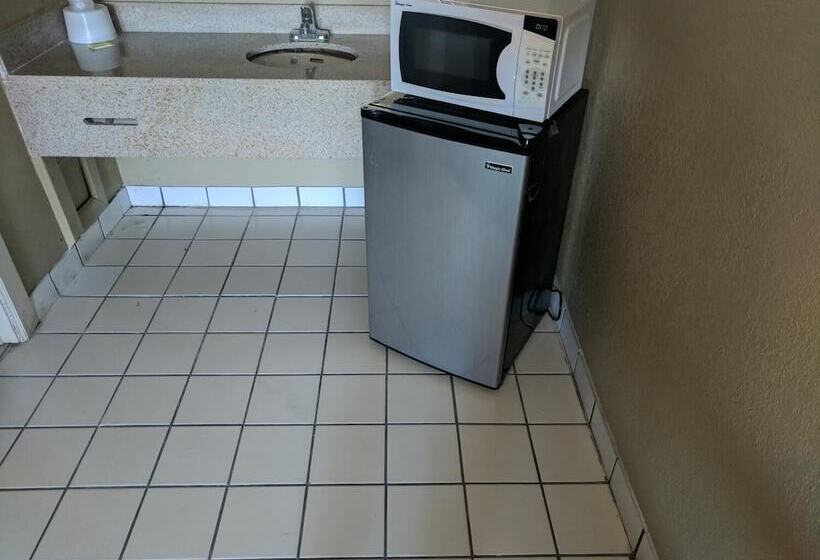 מוטל Budget Motor Lodge