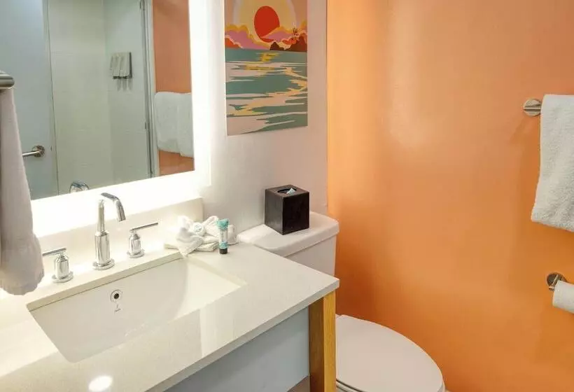 モーテル Golden Sands Oceanfront