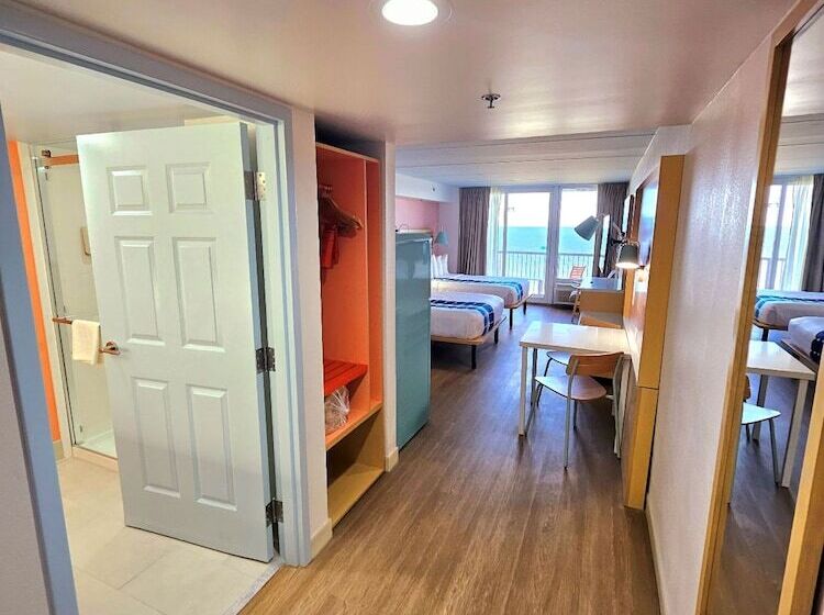 Мотель Golden Sands Oceanfront