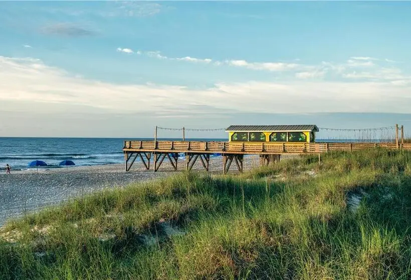 モーテル Golden Sands Oceanfront