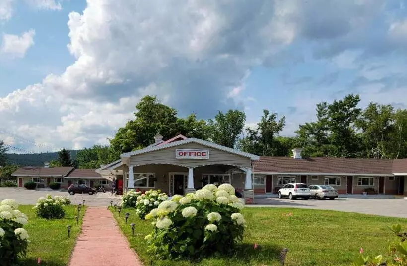 モーテル Gorham Motor Inn