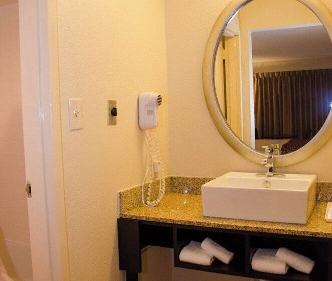 모텔 Red Roof Inn Williamsburg