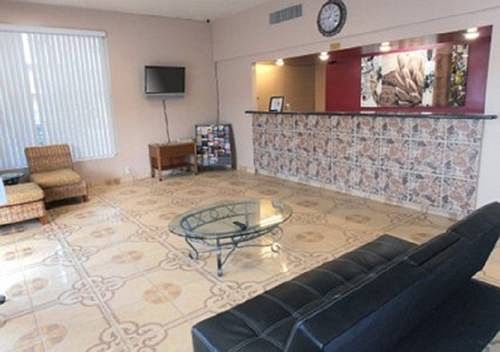 Мотель Airport Inn Downtown