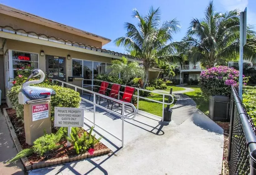 Oceans Beach Resort & Suites