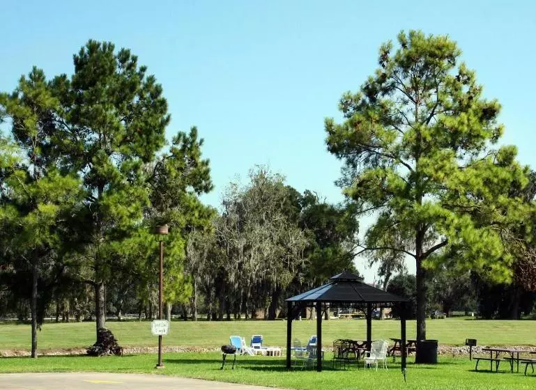 渡假胜地  Columbia Lakes Hotel & Conference Center