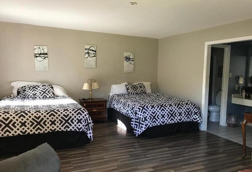 Resort Columbia Lakes Hotel & Conference Center