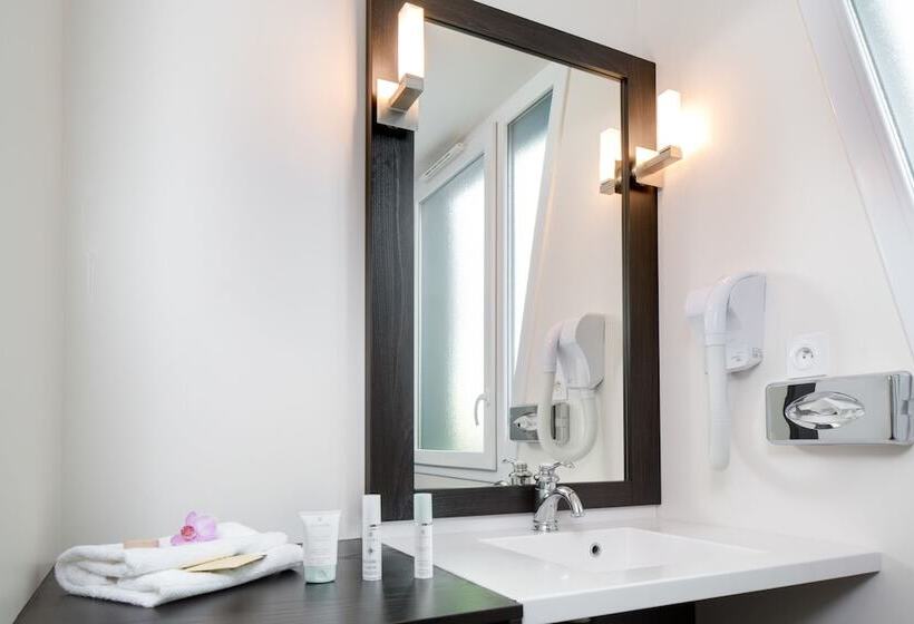 Seven Urban Suites Nantes Centre