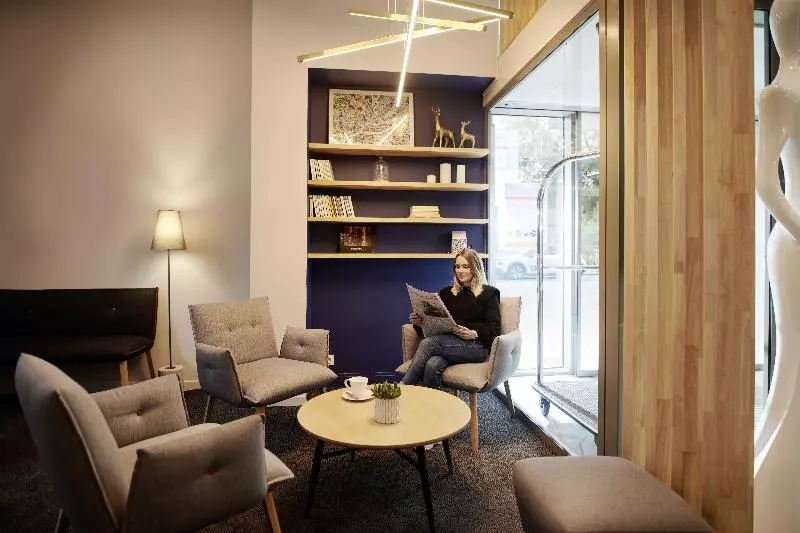 Seven Urban Suites Nantes Centre