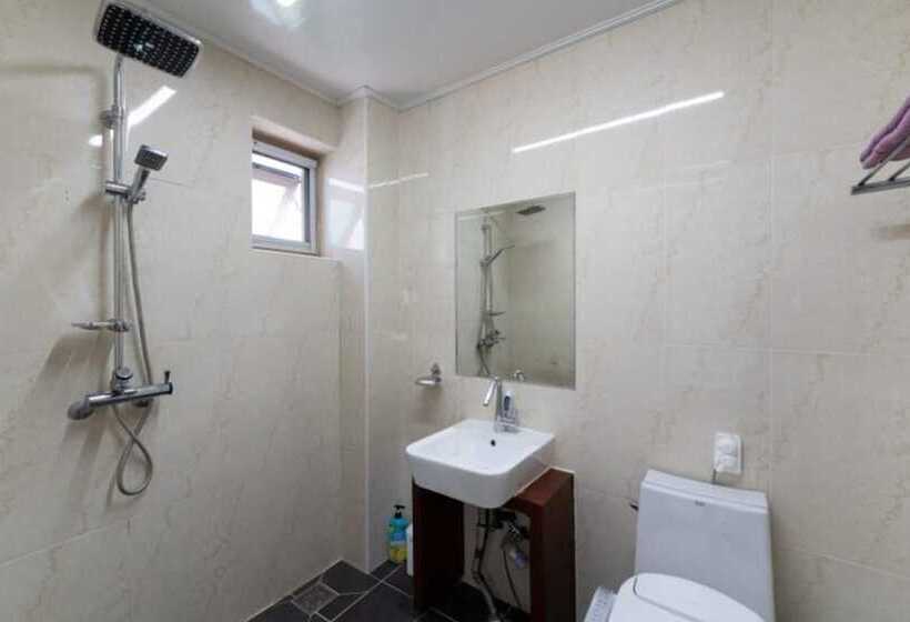 Gyeongju Capri Pension