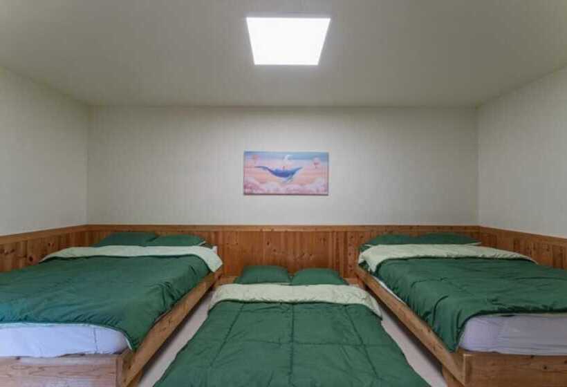 Gyeongju Capri Pension