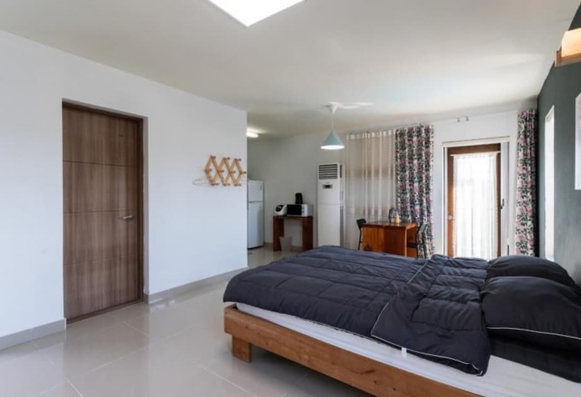 Gyeongju Capri Pension