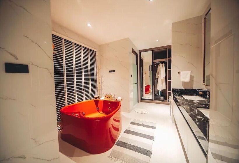 Szálloda Yotaka Khanom