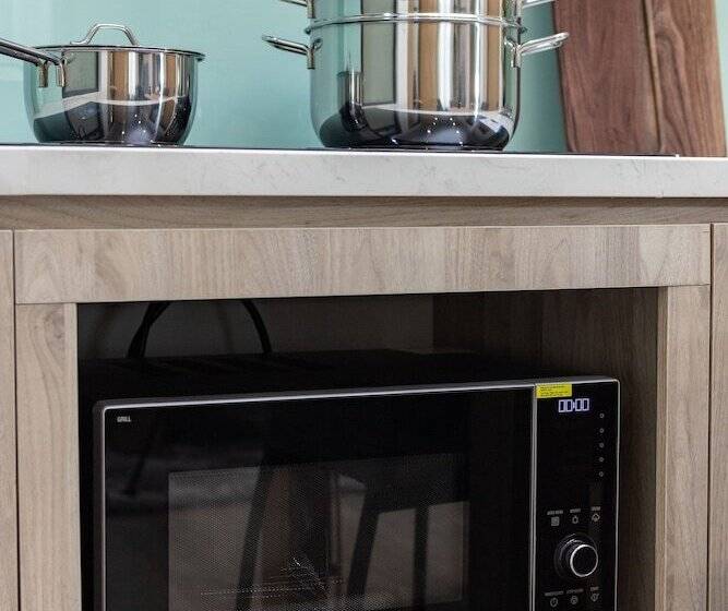 Mersey Central Hanoi Apart