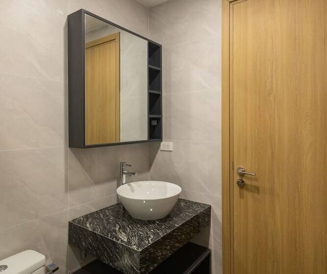 Mersey Central Hanoi Apart