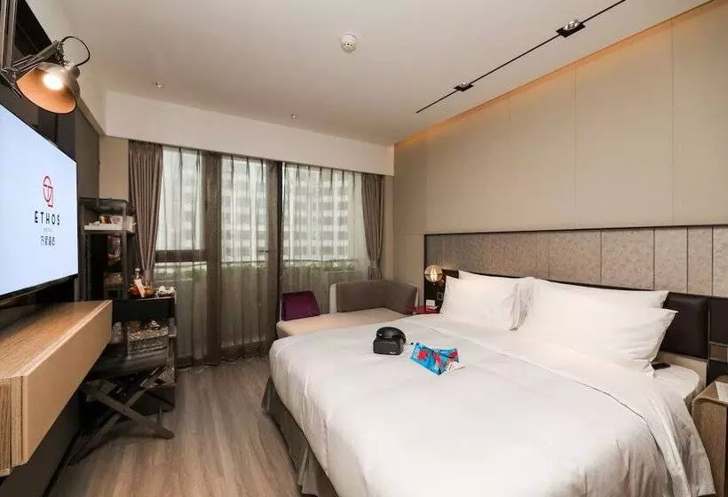 Ethoshotel Wuhan Riverside