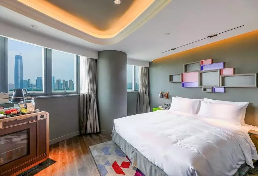 Ethoshotel Wuhan Riverside