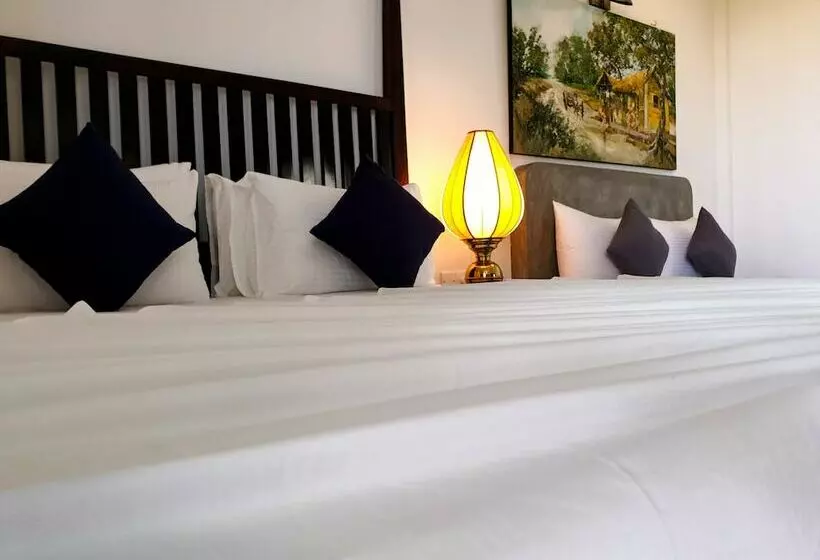 ホテル Akash Retreat And Spa