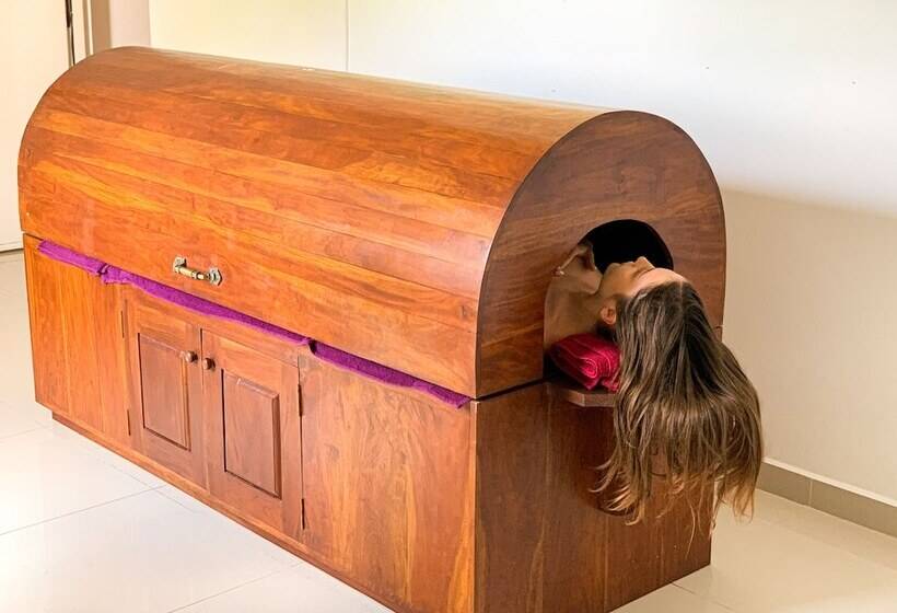 فندق Akash Retreat And Spa