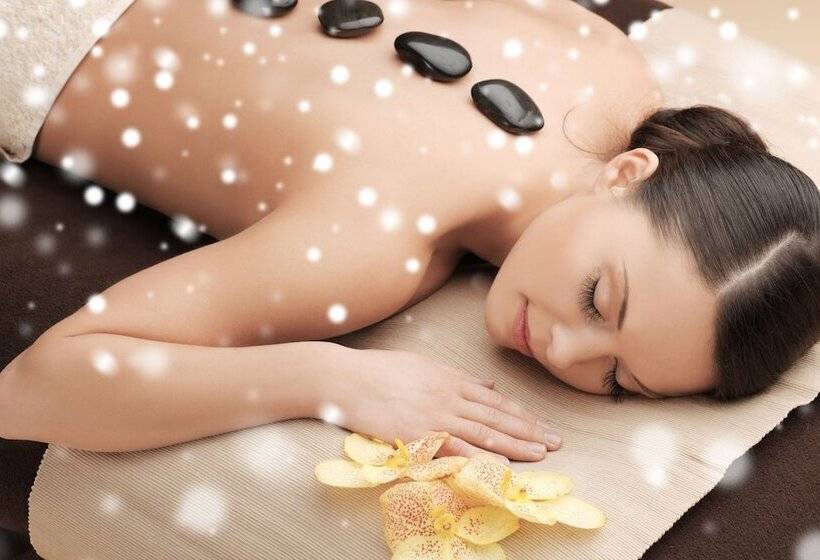 בית מלון כפרי Chateau De Tressé