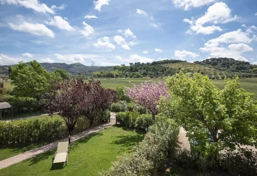 Maaseutuhotelli Il Cru Di Vignanova