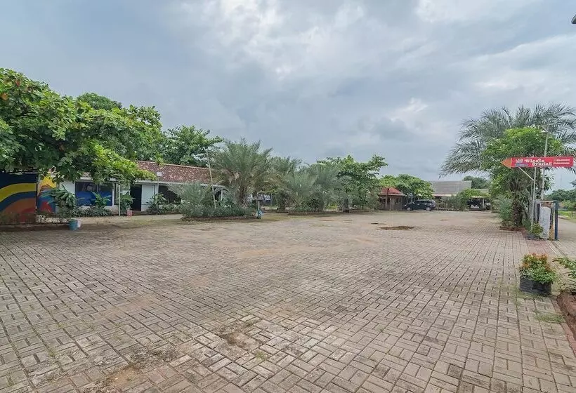 پانسیون Reddoorz Syariah @ Lafa Park Adventure