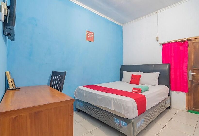 Pension (Hôtel basse catégorie) Reddoorz Syariah @ Lafa Park Adventure