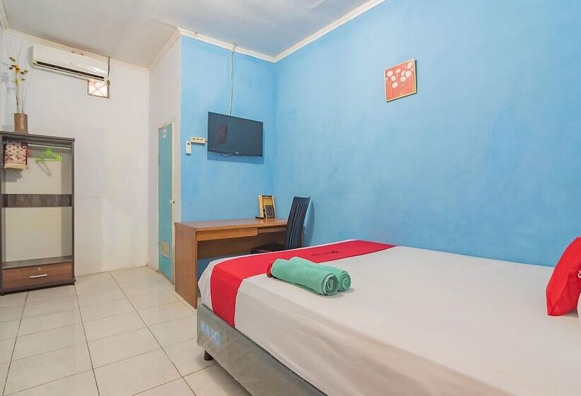 Pension (Hôtel basse catégorie) Reddoorz Syariah @ Lafa Park Adventure