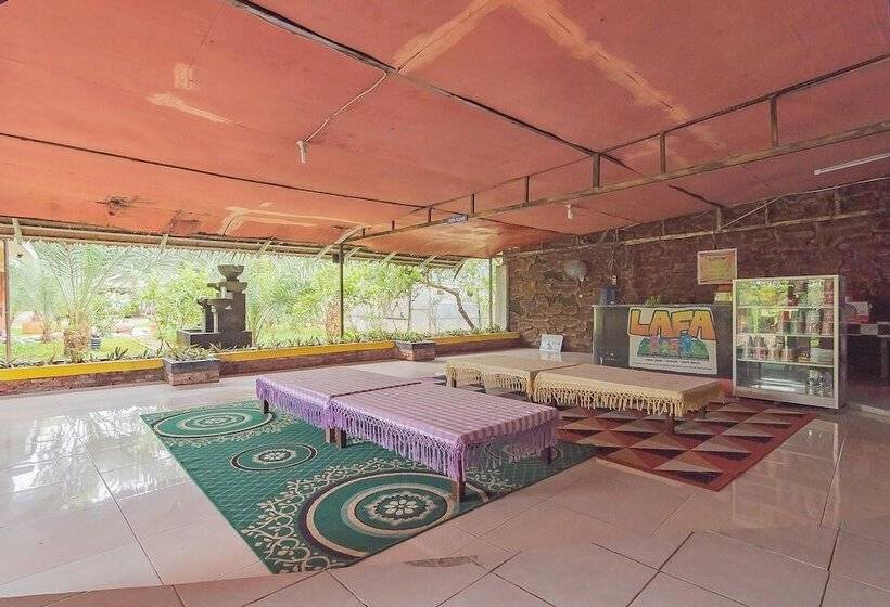 Pension (Hôtel basse catégorie) Reddoorz Syariah @ Lafa Park Adventure