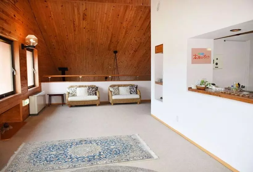 Majatalo Taiyou No Ouchi