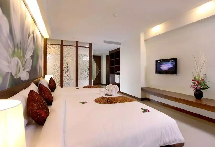 A2 Pool Resort Sha Plus