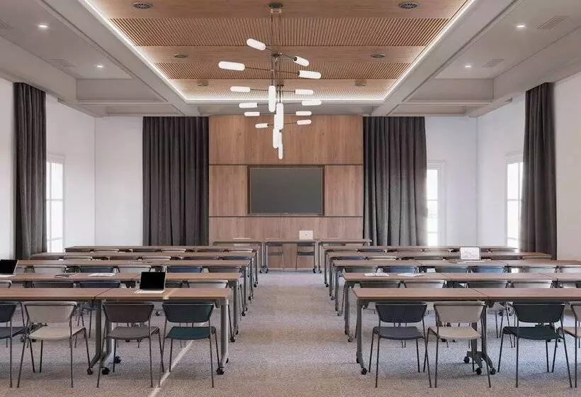 Dreams Madeira Resort Spa & Marina   All Inclusive