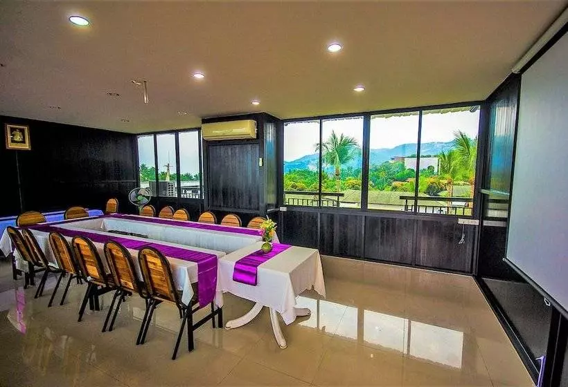 فندق Bhundhari Chaweng Beach Resort Koh Samui   Sha Plus