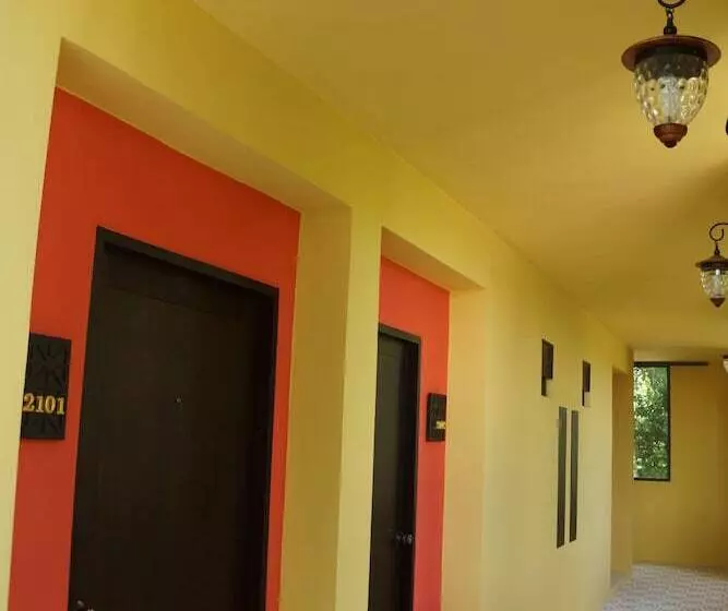 فندق Bhundhari Chaweng Beach Resort Koh Samui   Sha Plus