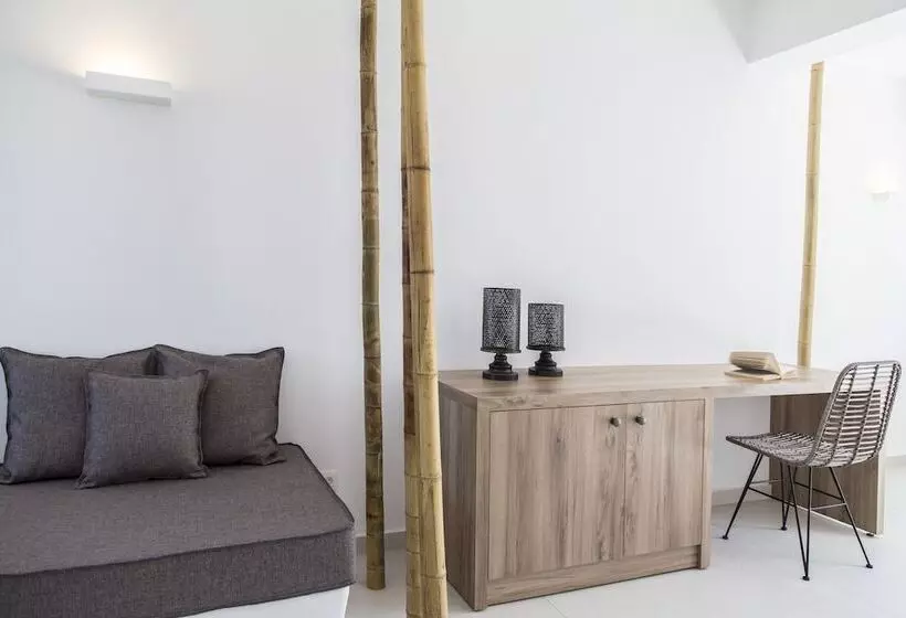 בית מלון כפרי Ftelia Bay Boutique