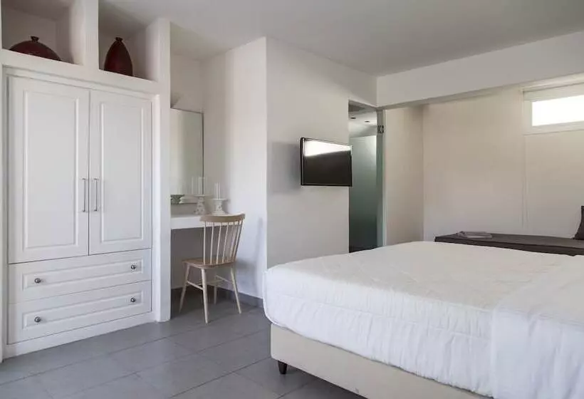 בית מלון כפרי Ftelia Bay Boutique