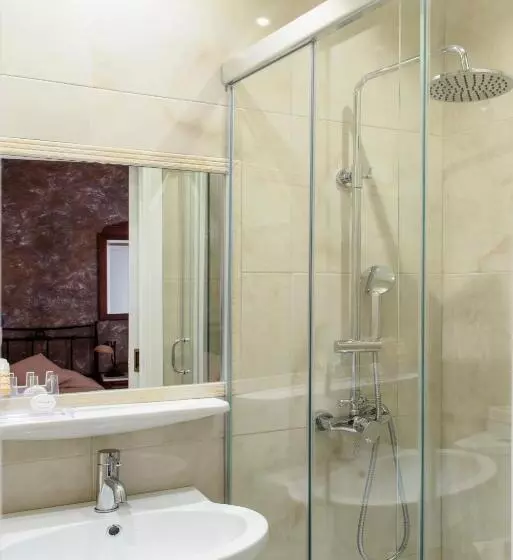 ホテル Marble House