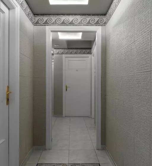 ホテル Marble House