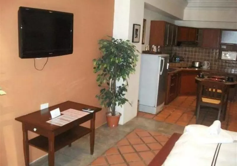 Hotelli Nirvana Boutique Suites