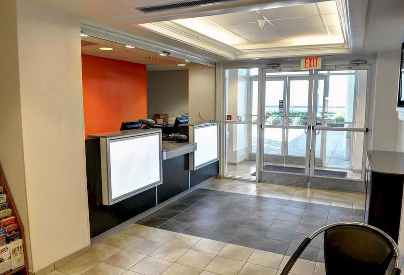 בית מלון כפרי Studio 6new Orleans, La