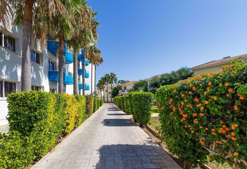 בית מלון כפרי Tetyk