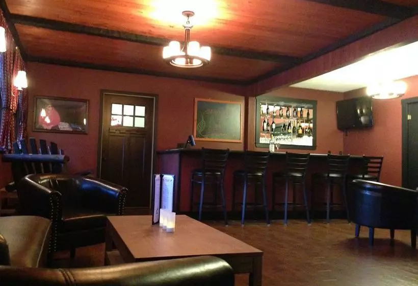 ホテル White Anchor Inn