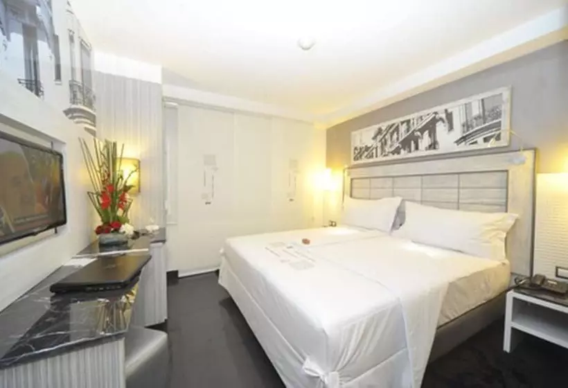 Le Trianon Luxury Hotel & Spa