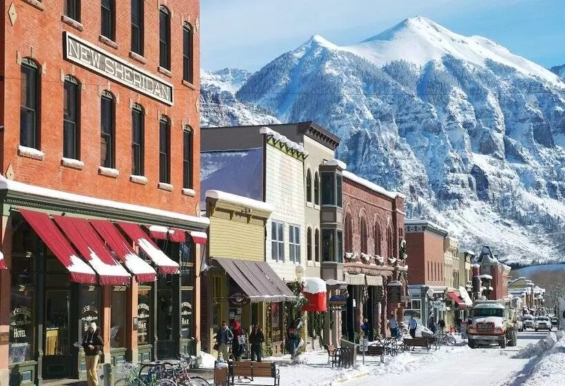 Madeline Hotel & Residences, Auberge Resorts Collection